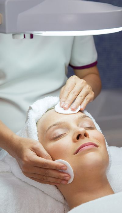 Tratamiento para las ojeras con ácido hialurónico